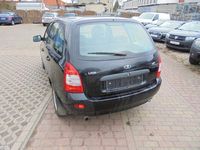 Gebraucht Lada Kalina 82 PS (60 kW) 2011 Schwarz Kombi