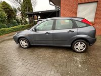 Second-hand Ford Focus 116 CP (85 kW) 2004 Gri Break
