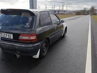 Gebraucht Toyota Starlet XLi 75 PS (55 kW) 1994 Schwarz Kleinwagen