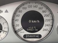 Gebraucht Mercedes E240 Avantgarde 177 PS (130 kW) 2005 Silber Kombi