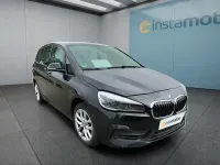 Gebraucht BMW 220 Gran Tourer 190 PS (139 kW) 2022 Schwarz Van / Kleinbus