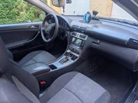 Gebraucht Mercedes C200 122 PS (89 kW) 2008 Schwarz Coupé