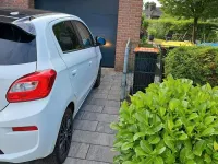 Gebraucht Mitsubishi Space Star 80 PS (58 kW) 2018 Weiß Kleinwagen