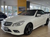 Gebraucht Mercedes E500 AMG line 388 PS (285 kW) 2010 Calcitweiss (metallic) Cabrio