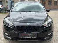 Usata Ford Focus ST-Line 182 CV (133 kW) 2017 Nero Berlina