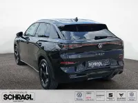 Neu VW T-Roc R-line 150 PS (110 kW) 2026 Grenadillschwarz metallic SUV