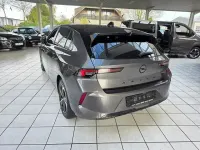 Używany Opel Astra 131 KM (96 kW) 2024 Szary Sedan/Limuzyna