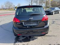 Gebraucht Kia Venga Edition 7 90 PS (66 kW) 2014 Zilinaschwarz met. Kleinwagen