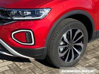 Gebraucht VW T-Roc Style 150 PS (110 kW) 2024 Rot SUV