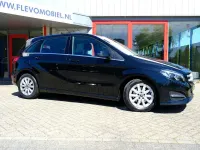 Gebraucht Mercedes B180 Ambition 122 PS (89 kW) 2018 Schwarz Van / Kleinbus