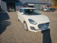 Gebraucht Suzuki Swift Comfort 83 PS (61 kW) 2022 Weiß Kleinwagen