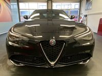 gebraucht Alfa Romeo Giulia Lusso Ti 2.2D AT8 **Sofort Lieferbar**