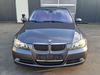 gebraucht BMW 320 320 i Top zustand. Kette Neu. Gr Inspektion Neu!