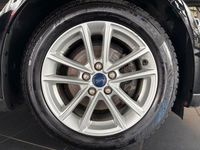 Gebraucht Ford Focus Business Edition 125 PS (91 kW) 2016 Schwarz Limousine