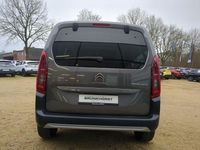 Gebraucht Citroën Berlingo Shine 131 PS (96 kW) 2024 Platiniumgrau Van / Kleinbus