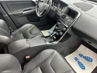 Gebraucht Volvo XC60 R-Design 197 PS (144 kW) 2017 Weiß metallic SUV
