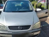 Gebraucht Opel Zafira 101 PS (74 kW) 2001 Silber Van / Kleinbus