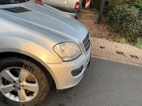 Gebraucht Mercedes ML420 306 PS (225 kW) 2007 Silber SUV