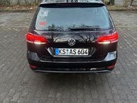 Gebraucht VW Golf VII Trendline 116 PS (85 kW) 2018 Schwarz Kombi