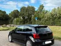 Gebraucht VW Polo 90 PS (66 kW) 2015 Schwarz Kleinwagen