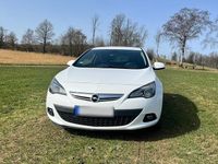 Gebraucht Opel Astra GTC 140 PS (102 kW) 2012 Weiß Limousine