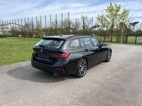 gebraucht BMW 330 d Touring Advantage Automatic Advantage