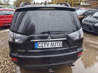 Gebraucht Mitsubishi Outlander 177 PS (130 kW) 2011 Pantherschwarz (p) SUV