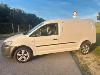 Używany VW Caddy Maxi 110 KM (80 kW) 2011 Biały Minivan