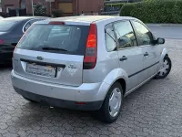 Gebraucht Ford Fiesta 80 PS (58 kW) 2005 Silber Kleinwagen