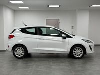 Gebraucht Ford Fiesta Cool & Connect 75 PS (55 kW) 2020 Weiß Limousine
