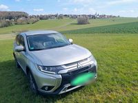 Gebraucht Mitsubishi Outlander 150 PS (110 kW) 2020 Silber SUV