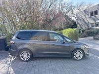 Gebraucht Ford Galaxy Titanium 179 PS (131 kW) 2016 Grau Van / Kleinbus