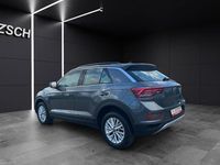 Gebraucht VW T-Roc Life 110 PS (80 kW) 2023 Indiumgrau metallic SUV
