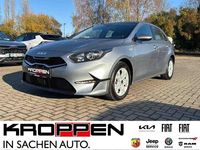 Gebraucht Kia Ceed Vision 140 PS (102 kW) 2025 Lunarsilber met. Kleinwagen