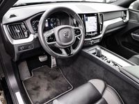 gebraucht Volvo XC60 R Design AWD B4 Diesel EU6d Allrad StandHZG Navi digitales Cockpit Memory Sitze
