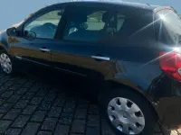 Gebraucht Renault Clio II Expression 75 PS (55 kW) 2011 Schwarz Limousine
