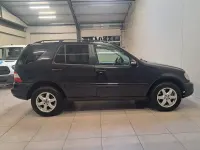 Gebraucht Mercedes ML270 163 PS (119 kW) 2004 Schwarz SUV
