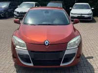 Gebraucht Renault Mégane Coupé Dynamique 110 PS (80 kW) 2010 Orange Coupé