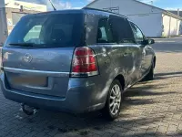Gebraucht Opel Zafira 2007 Grau Van / Kleinbus
