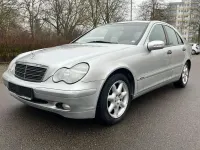 Gebraucht Mercedes C180 Classic 143 PS (105 kW) 2002 Silber Limousine
