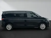 Gebraucht VW Multivan 136 PS (100 kW) 2022 Deep black perleffekt Van / Kleinbus
