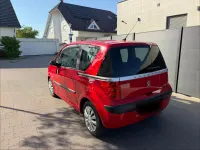 Gebraucht Peugeot 1007 68 PS (50 kW) 2006 Rot Van / Kleinbus