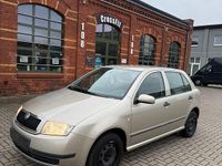 Gebraucht Skoda Fabia 75 PS (55 kW) 2004 Gold Limousine