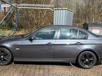 Gebraucht BMW 320 170 PS (125 kW) 2008 Grau Limousine