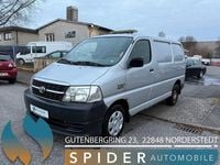 Gebraucht Toyota HiAce 95 PS (69 kW) 2010 Silber Van