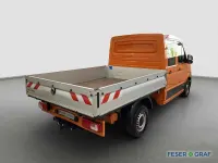Gebraucht VW Crafter 177 PS (130 kW) 2021 Leuchtorange Van