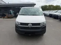 Second-hand VW Caravelle 110 CP (80 kW) 2021 Alb Van