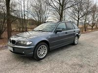 Gebraucht BMW 320 150 PS (110 kW) 2001 Silber Kombi