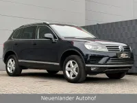 Gebraucht VW Touareg Terrain Tech 262 PS (192 kW) 2017 Blau SUV
