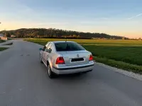 Gebraucht VW Bora 90 PS (66 kW) 2000 Grau Limousine